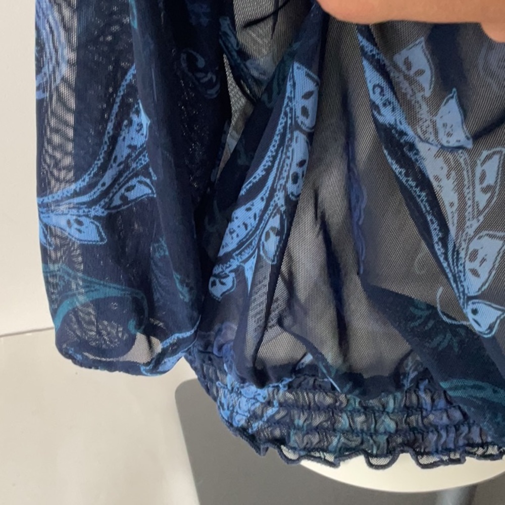 Reitmans Paisley Sheer Top - Picture 3 of 8